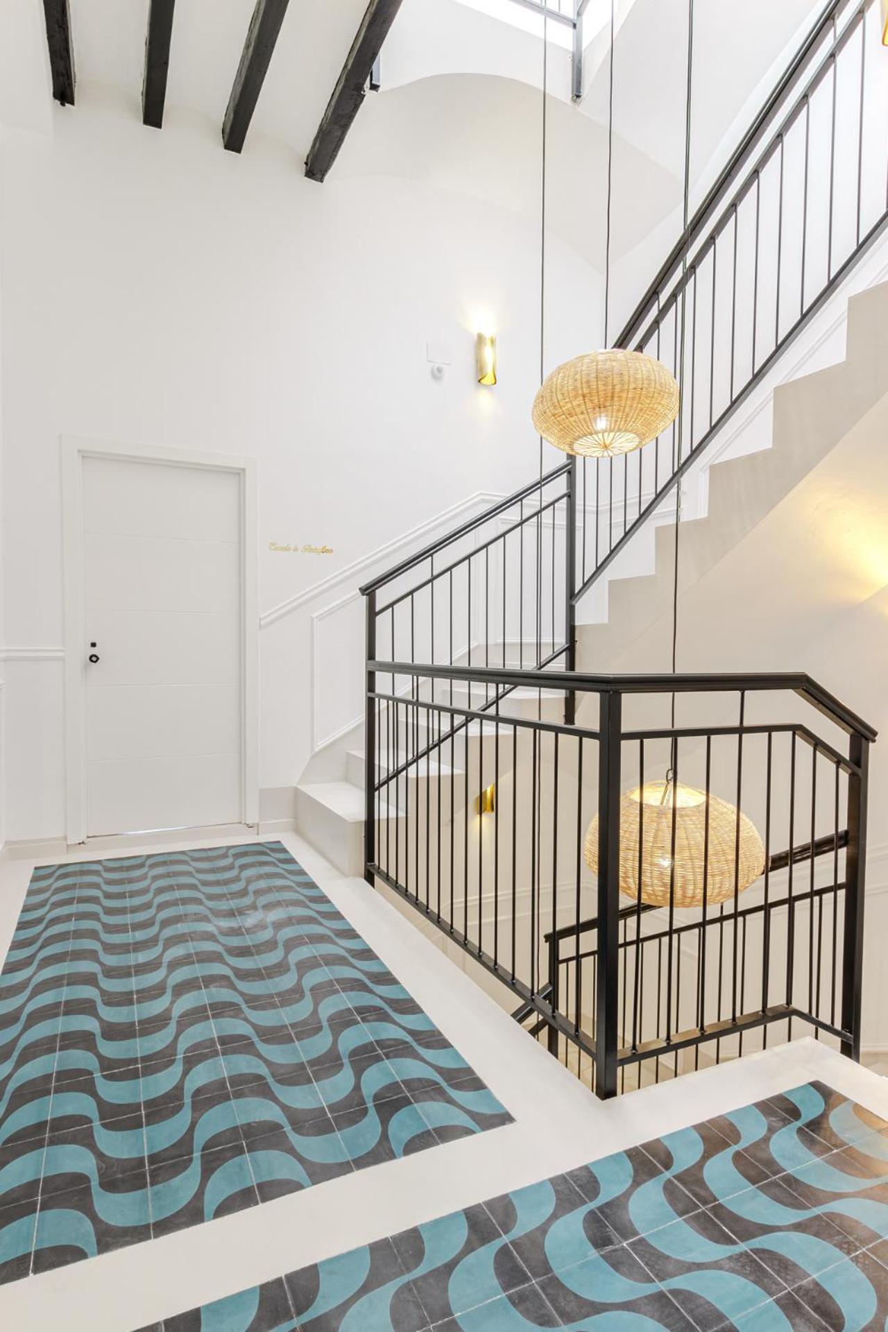Refined And Practical Studio In Historic Center Of Alicante Esterno foto